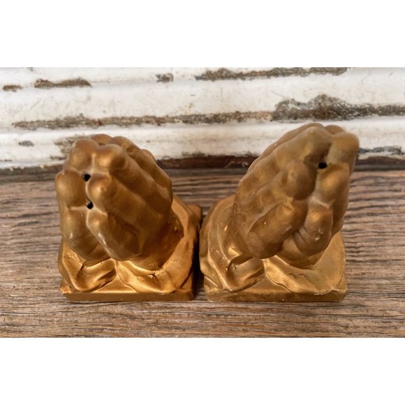 Vintage 1950s Praying HAnds Salt and Pepper Shakers Antique Gold Ceramic - Picture 3 of 5